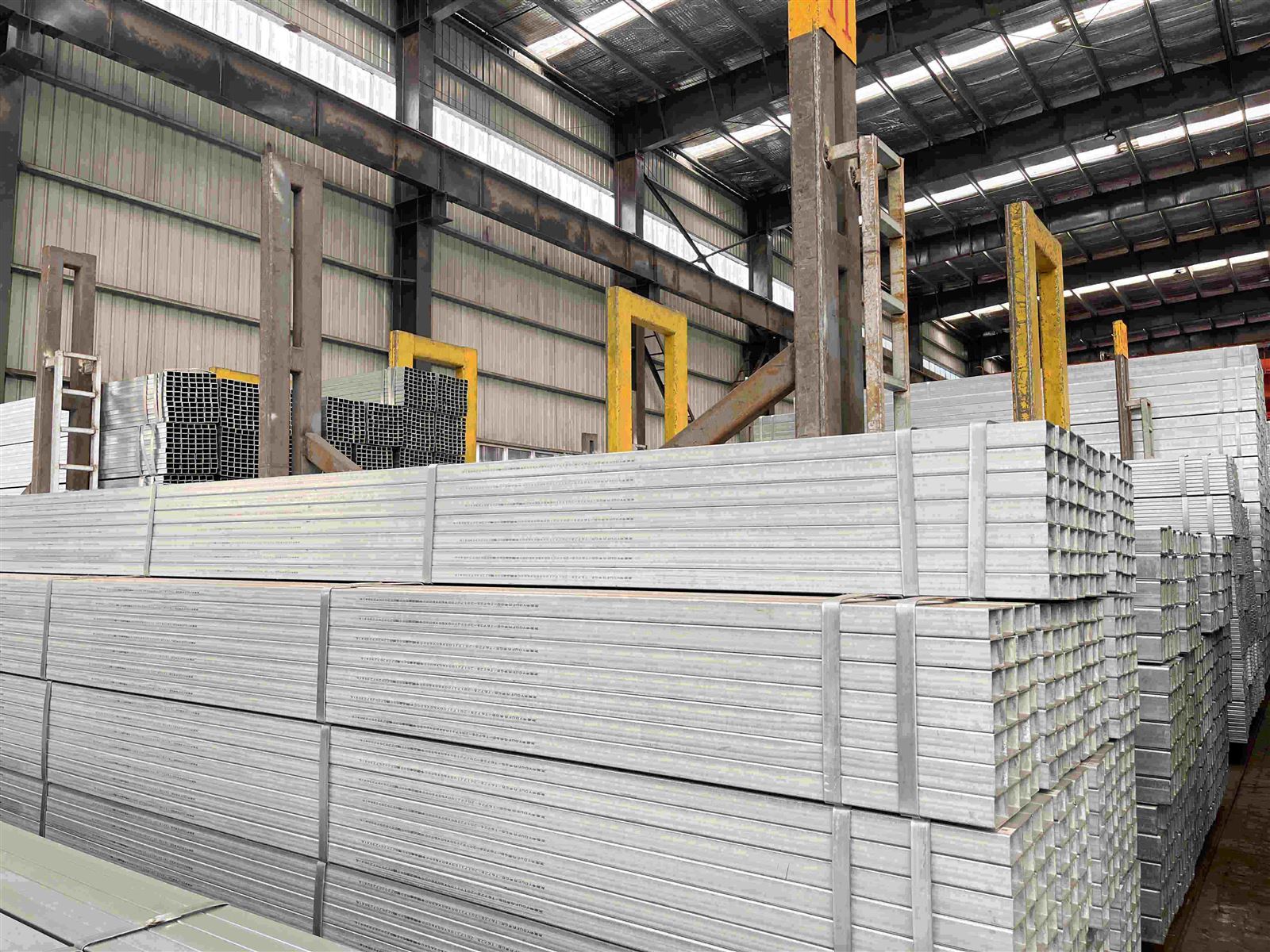 gi pipe hollow gi pipe hollow